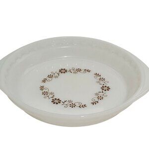 Retro Milkglass Brown Daisy Pie Plate 9" Dynaware 1970s Py-r-rey Made in Mexico